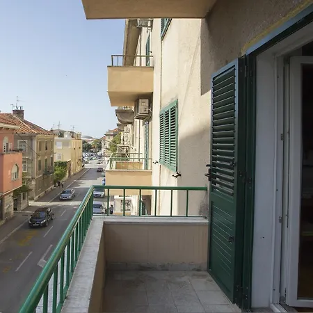 Apartment Mina